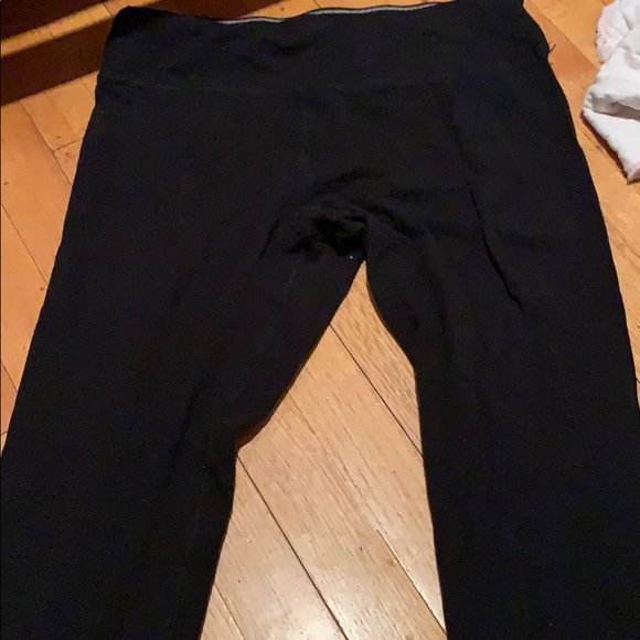 Calvin Klein Pants - Calvin Klein crop leggings